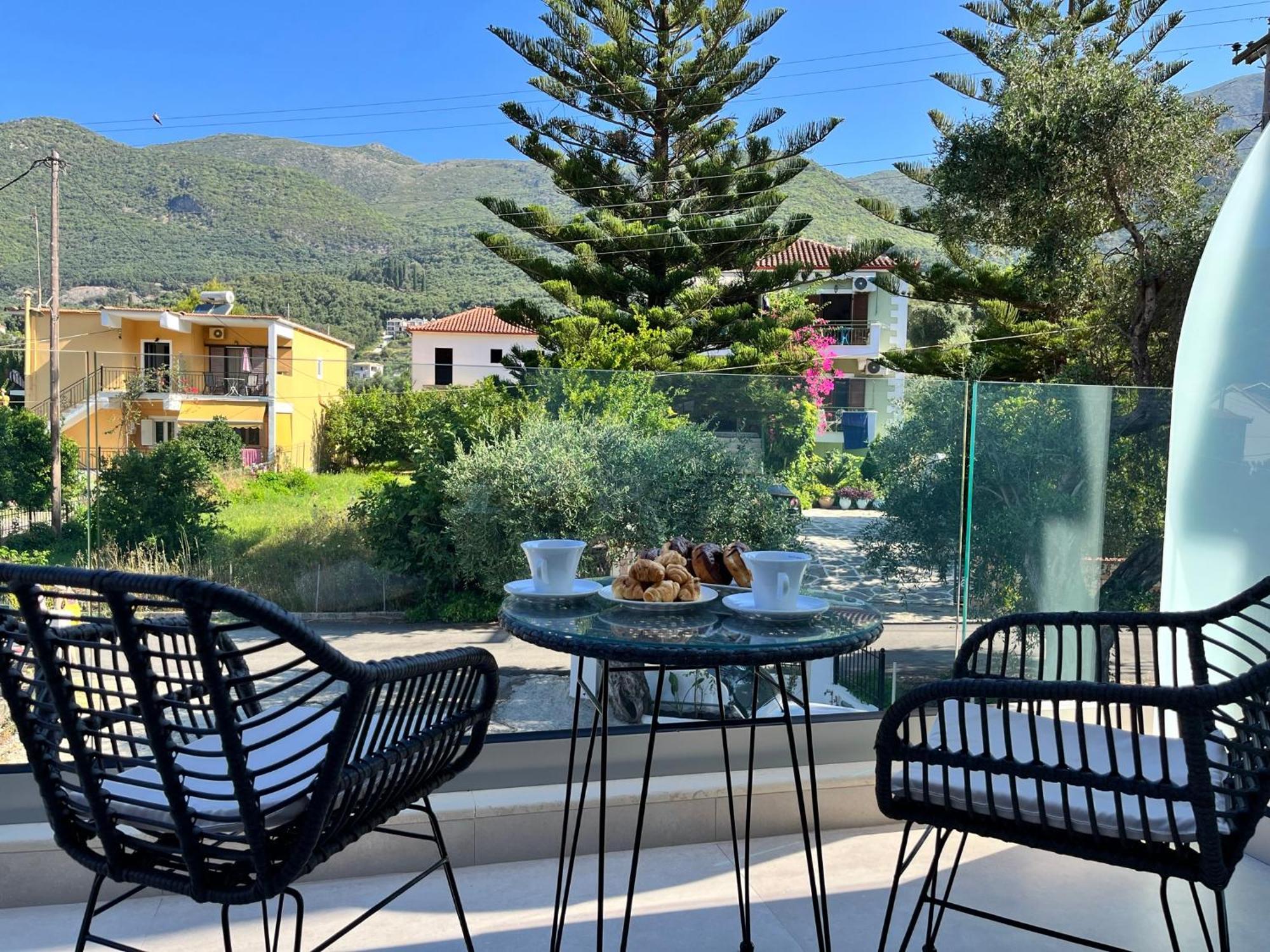 Maison Deluxe Studios And Apartment Parga Eksteriør billede